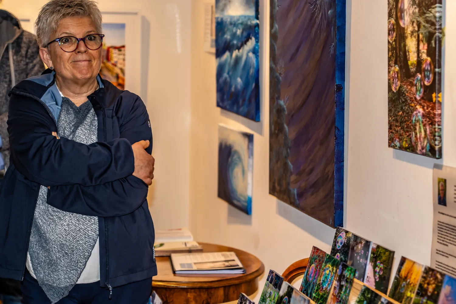 Kunstwerke, Künstler aus der Ausstellung „Parkinson und Pinselstrich“ in Baden (Aargau) – Bilder von Parkinson-Betroffenen