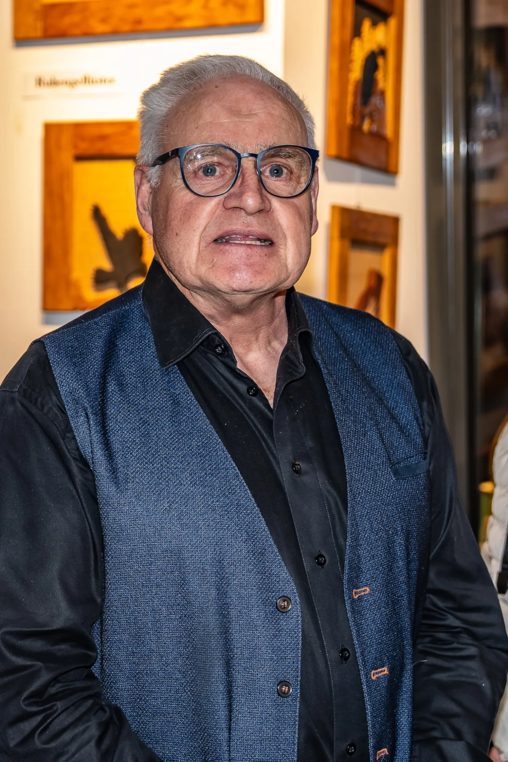 Kunstwerke, Künstler aus der Ausstellung „Parkinson und Pinselstrich“ in Baden (Aargau) – Bilder von Parkinson-Betroffenen